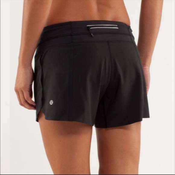 Lululemon Groovy Run Short Bonded Black 10 - Picture 2 of 12